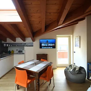  Appartamento Stupenda Mansarda Dotata Di Tutti I Comfort! Italia